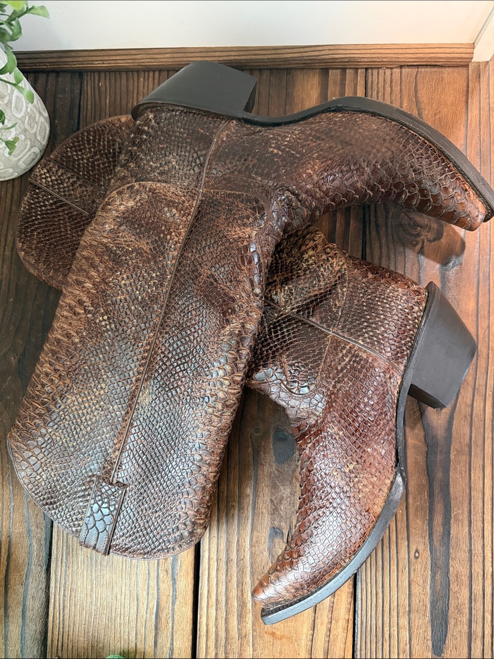Idyllwind Women’s Smokn’ Western Snakeskin Print Leather Boots Snip Toe - Picture 6 of 8